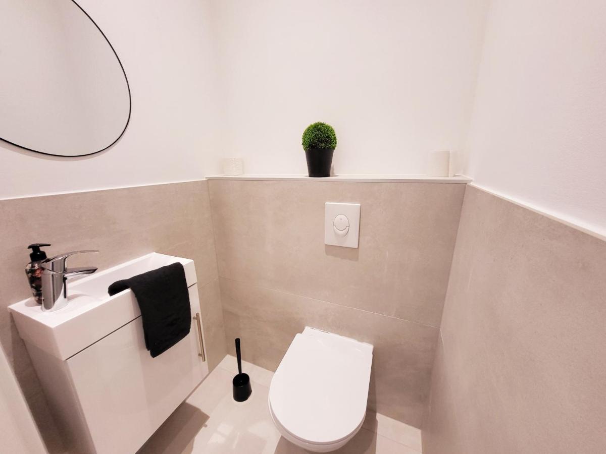 Novara City Apartment Bécs Kültér fotó